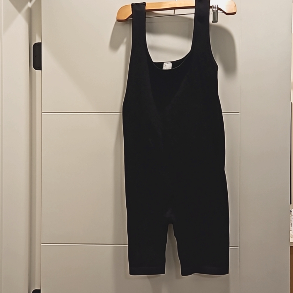 Ribbed Romper by Nikbiki